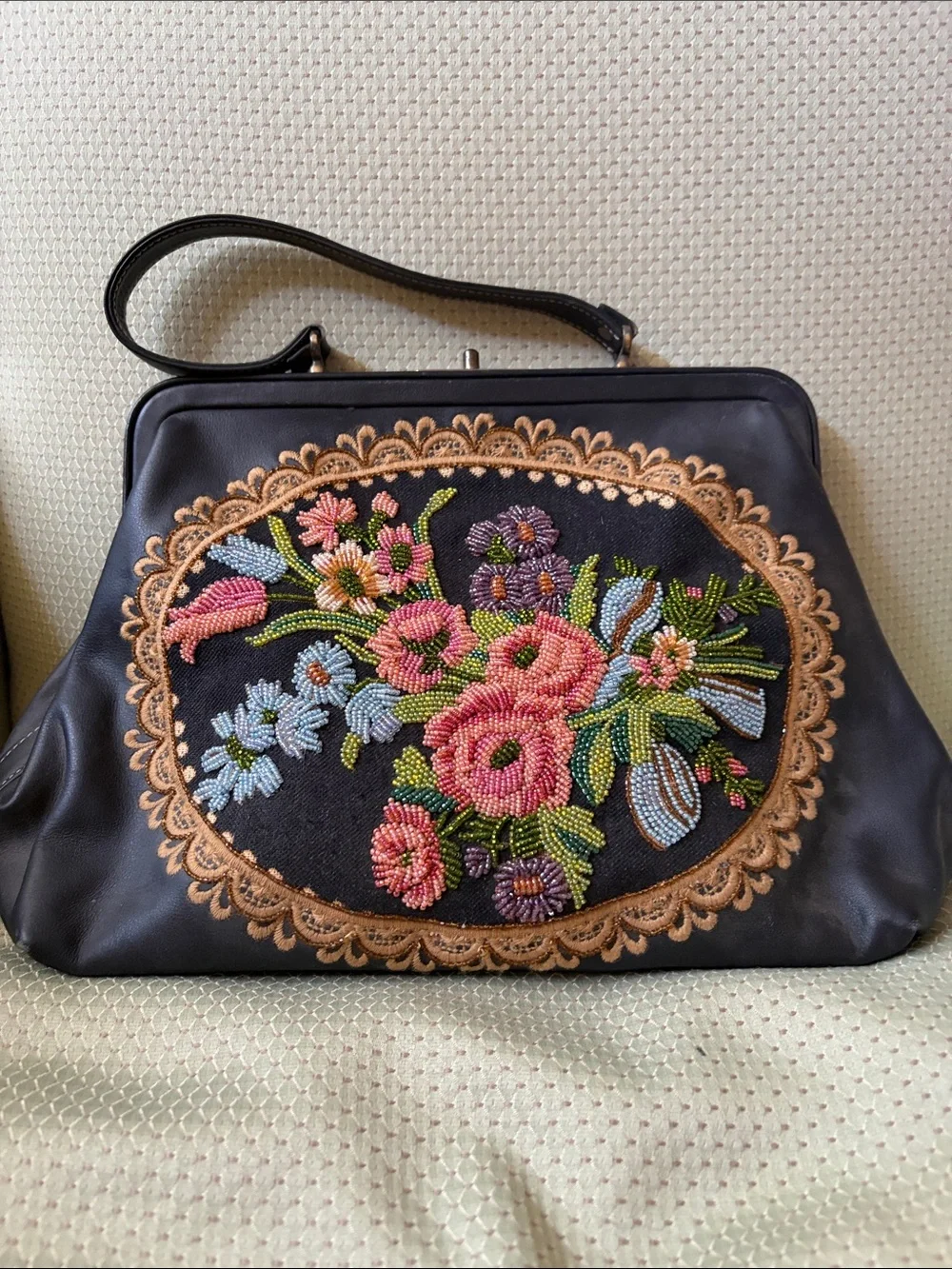 Isabella Fiore Black Floral Beaded Frame Dr. Bag